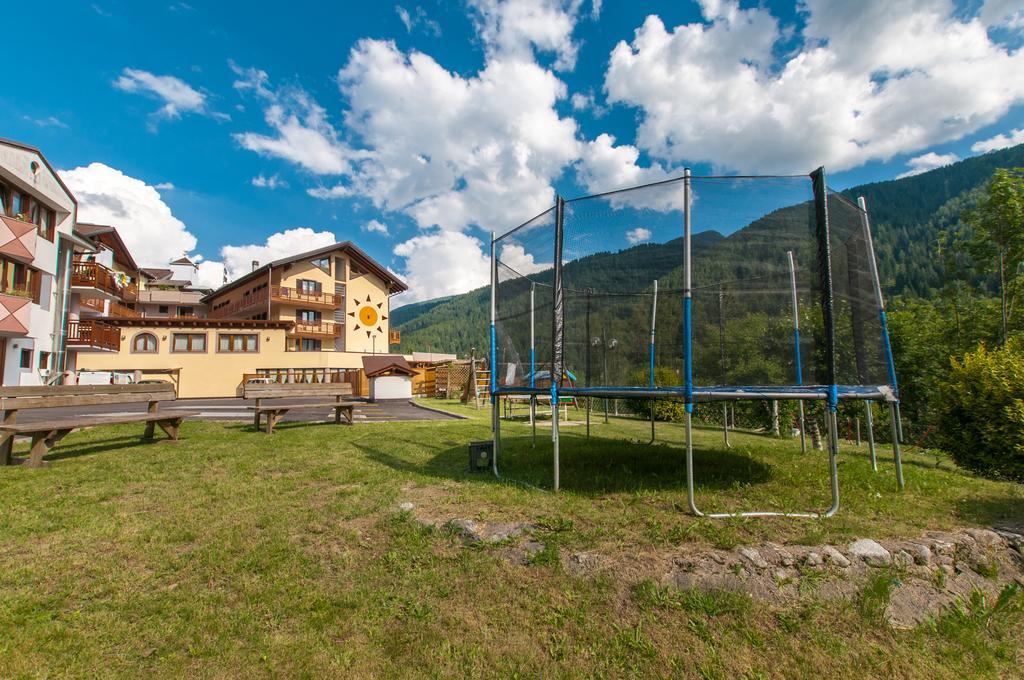 Hotel Val Di Sole Mezzana  Esterno foto