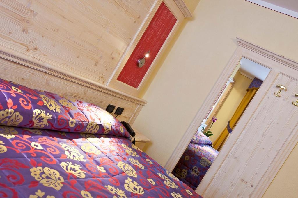 Hotel Val Di Sole Mezzana  Camera foto