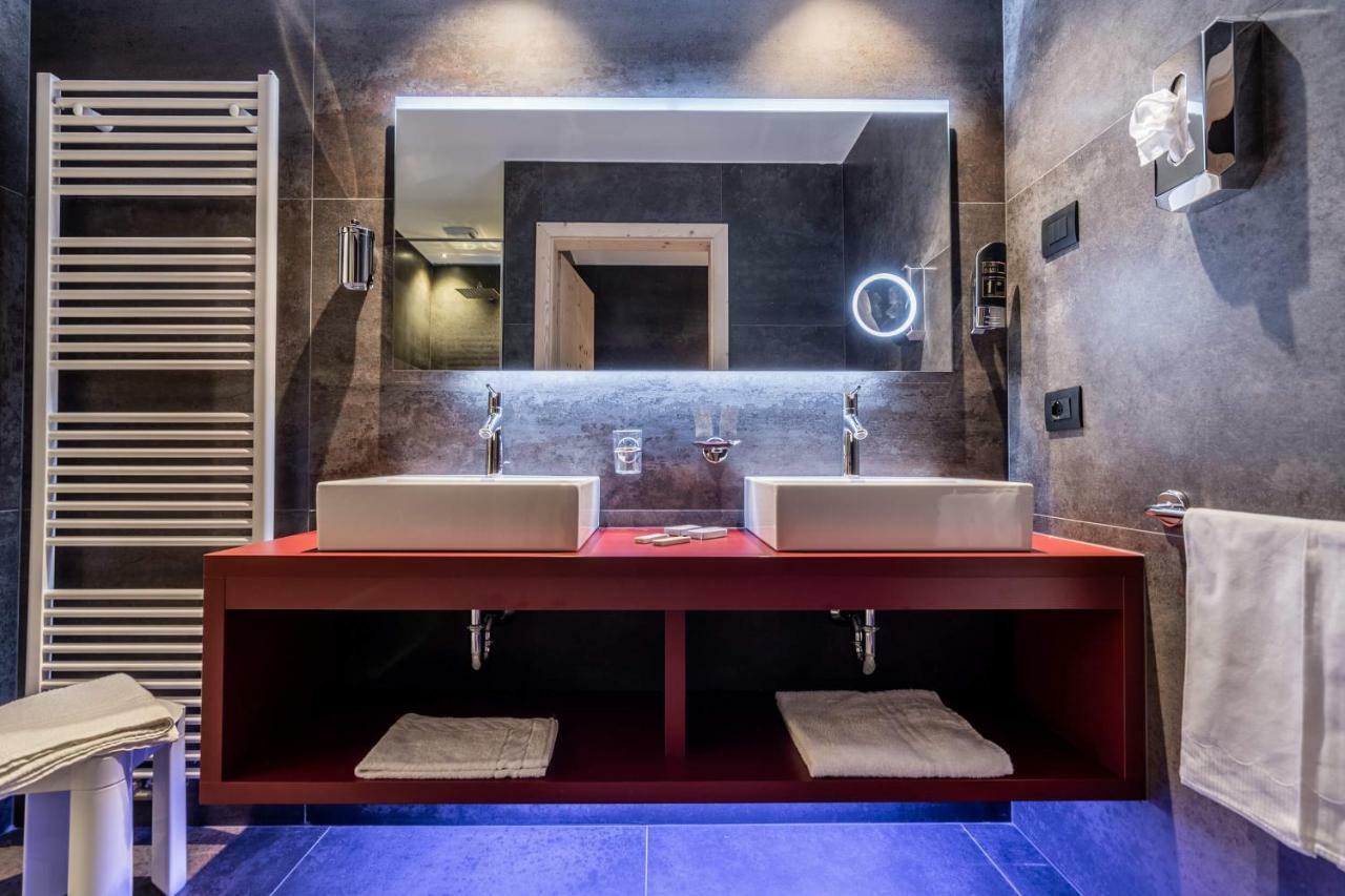 Hotel Val Di Sole Mezzana  Esterno foto
